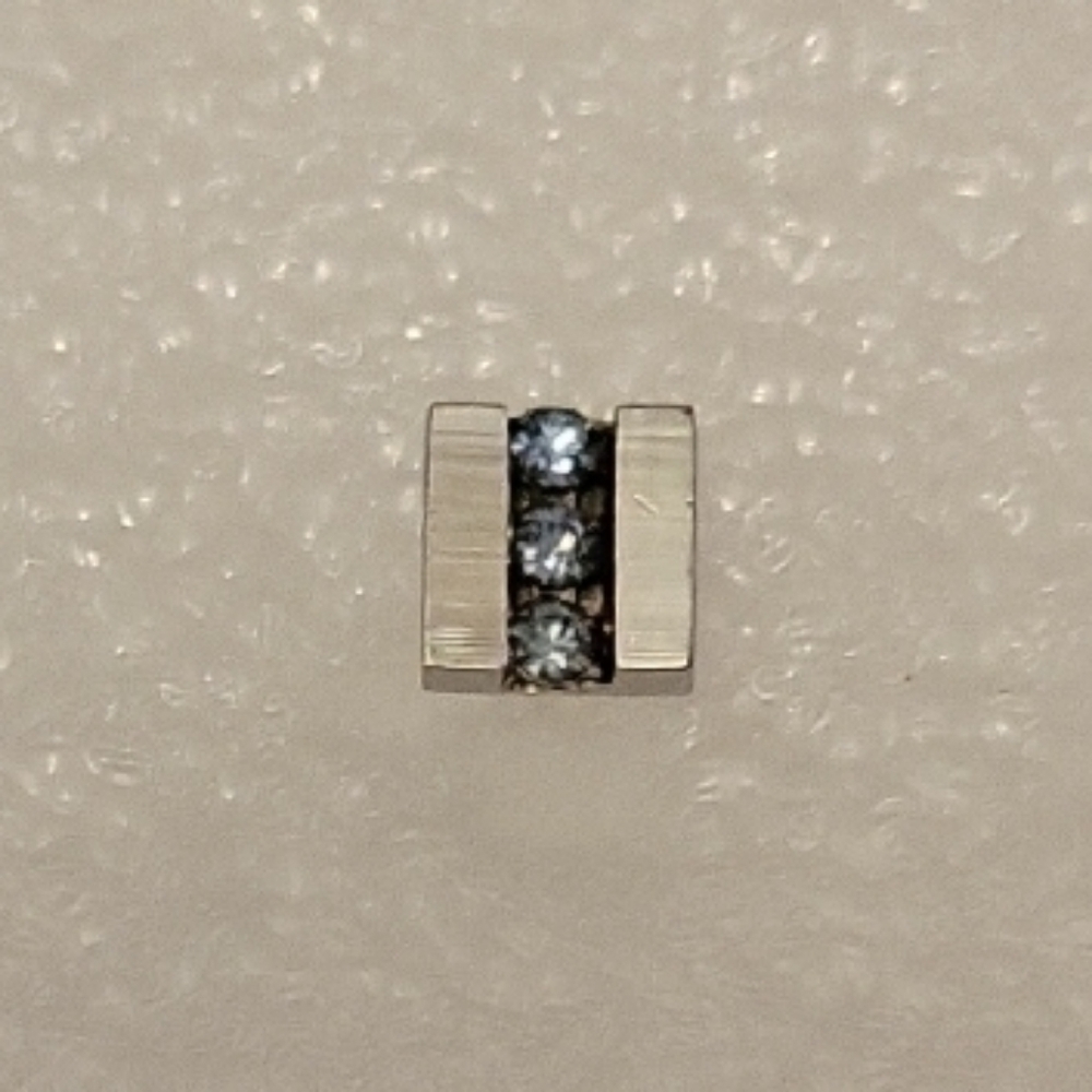 Silver Tone and Blue Stone Tie Pin/Brooch